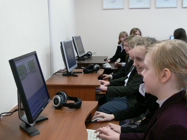 Информационно-образовательный центр "Русский музей: виртуальный филиал" во Всеволожске