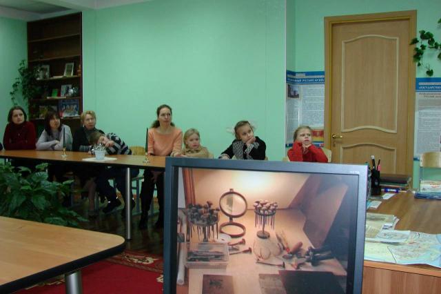 Занятие в информационно-образовательном центре «Русский музей: виртуальный филиал» 