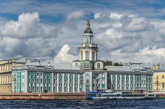 Кунсткамера г. Санкт-Петербург, Университетская набережная, дом 3