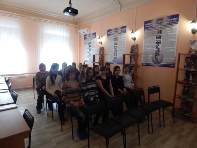 Презентация ИОЦ для учащихся школ города и района в Вольском краеведческом музее