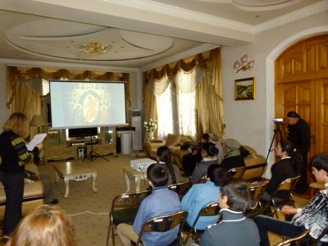 Цикл лекций об искусстве для Малой академии наук в Душанбе