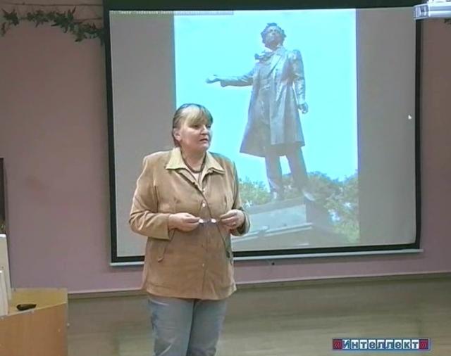Образовательная видеоконференция "Ленинград-Петербург. Монументальные обзоры эпохи"