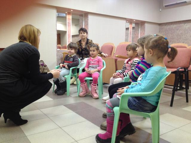 Занятие с малышами в студии «Маленький творец». Екатеринбург
