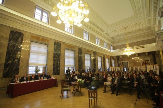 Круглый стол в рамках II-го Санкт-Петербургского международного культурного форума