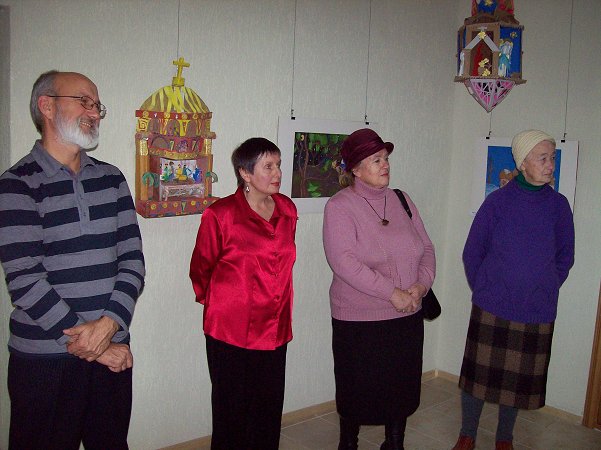 Рождественская выставка Севастопольской художественной школы